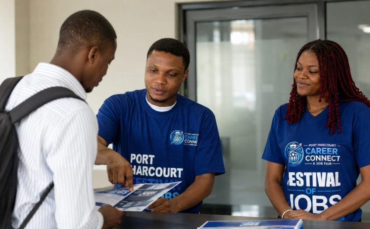  How to Prepare for a Job Fair in Nigeria